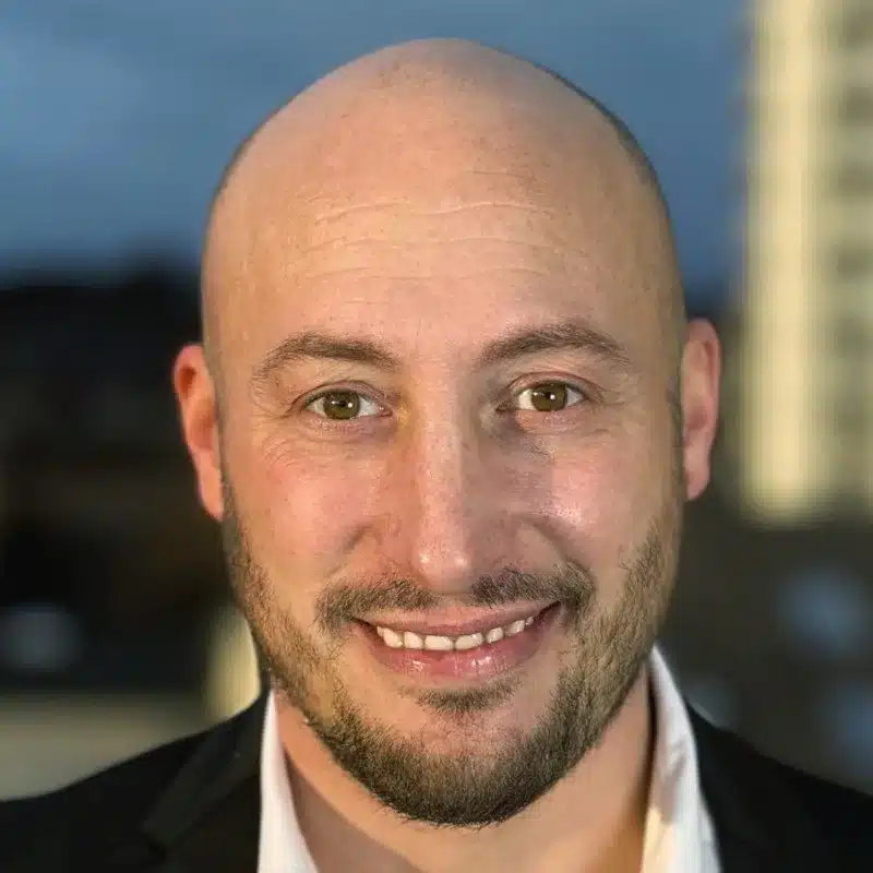 Alexander Gingold about Smoking with Joe, The Transformation Trilogy Sales and Leadership Book Series: The Alexander Gingold Sales Director, about Smiking With Joe